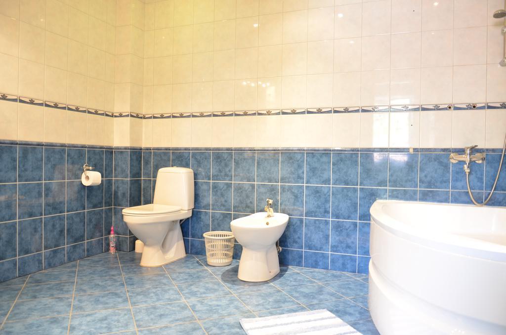 With Outdoor Jacuzzi And Sauna Vilnius