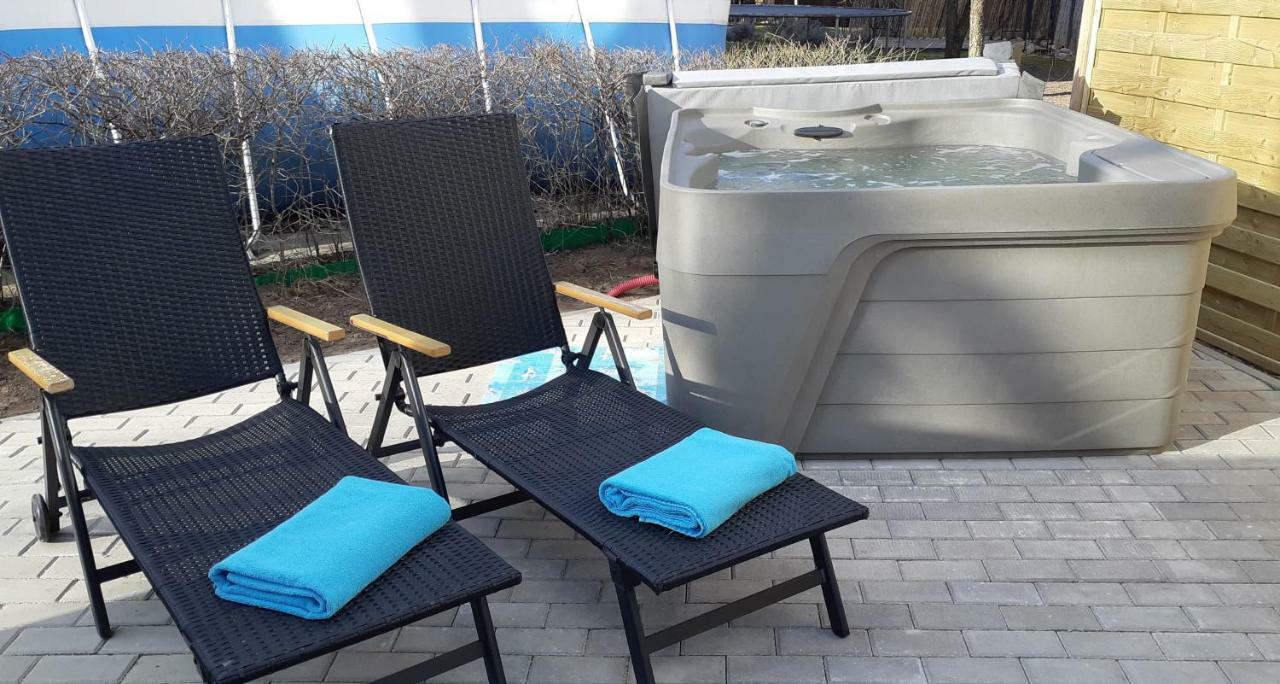 With Outdoor Jacuzzi And Sauna Lägenhet Vilnius